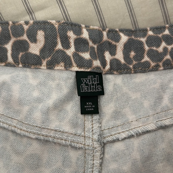 Wild Fable Leopard Print Jeans - Size XXL - Picture 6 of 6